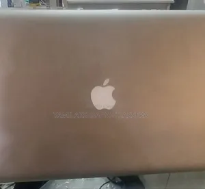 New Laptop Apple MacBook 2010 6GB HDD 32GB
