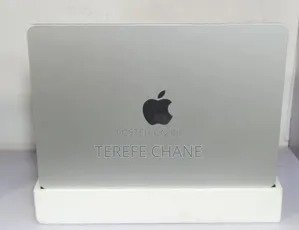 Photo - New Laptop Apple MacBook Air 2025 M4 13-Inch 16GB Apple M4 SSD 256GB