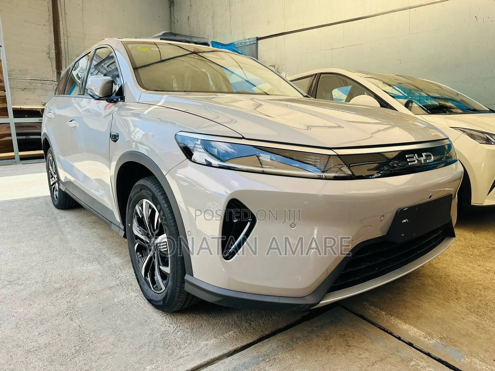 New BYD Seal DM-i 2025 Off white