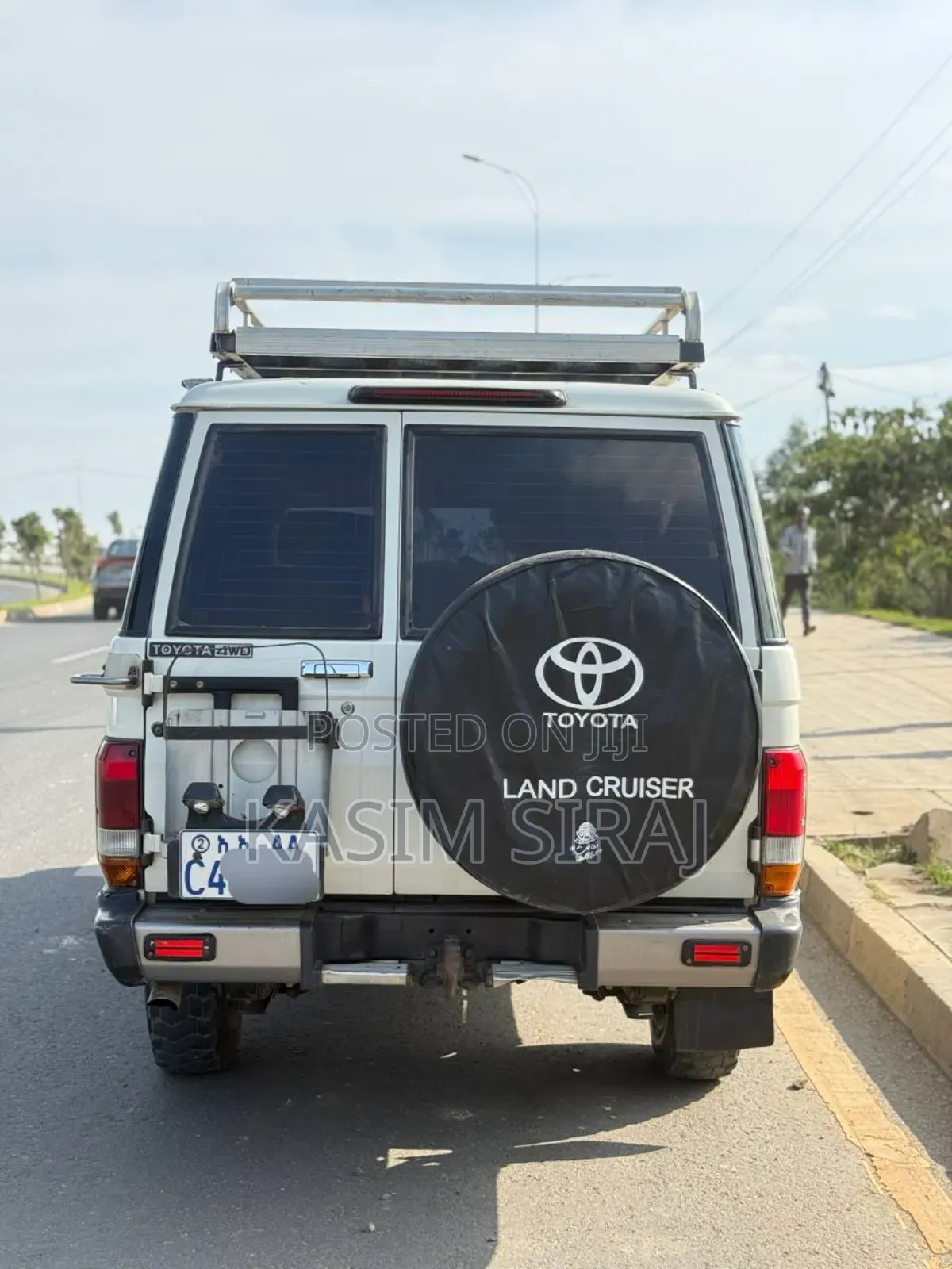 Toyota Land Cruiser 4.5 V8 TD STD 2010 White