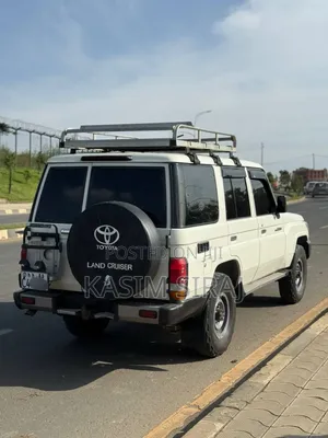 Toyota Land Cruiser 4.5 V8 TD STD 2010 White