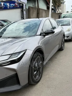 Toyota bZ3 2024 Gray