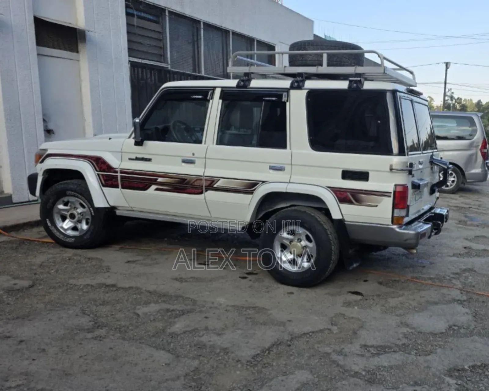 Toyota Land Cruiser 2019 White