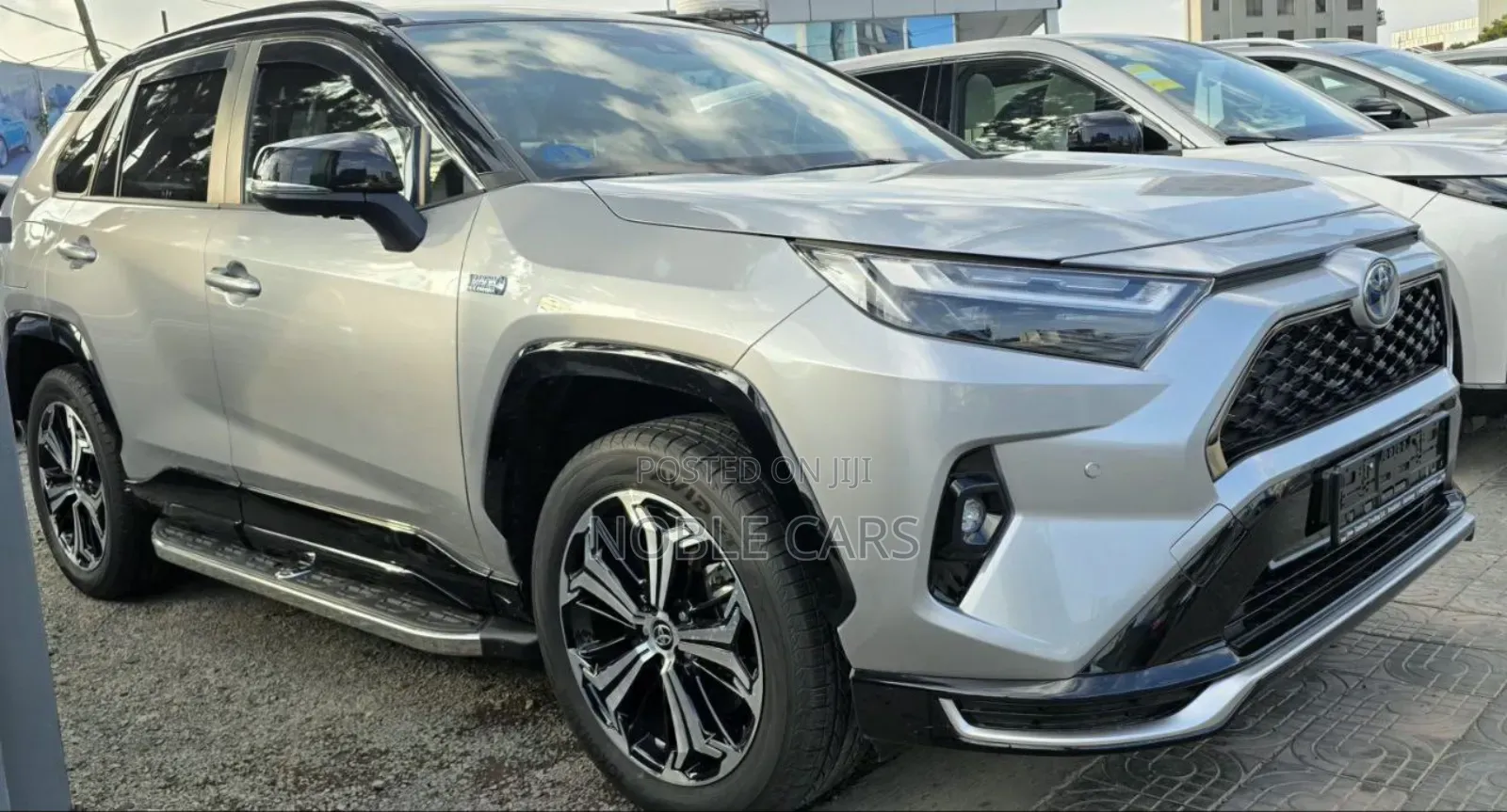 New Toyota RAV4 2024 Silver