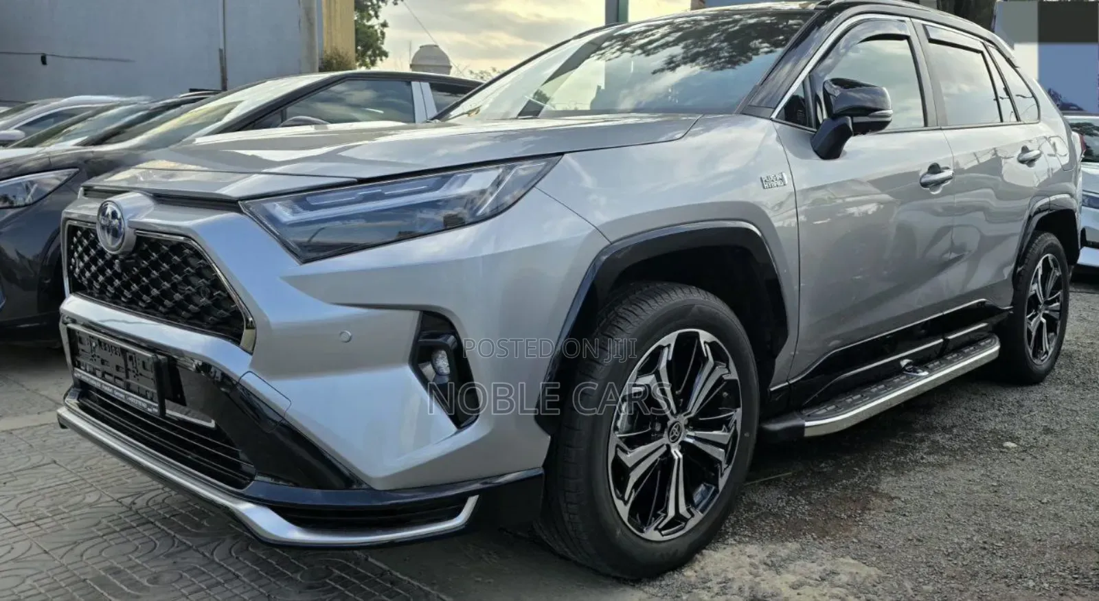 New Toyota RAV4 2024 Silver