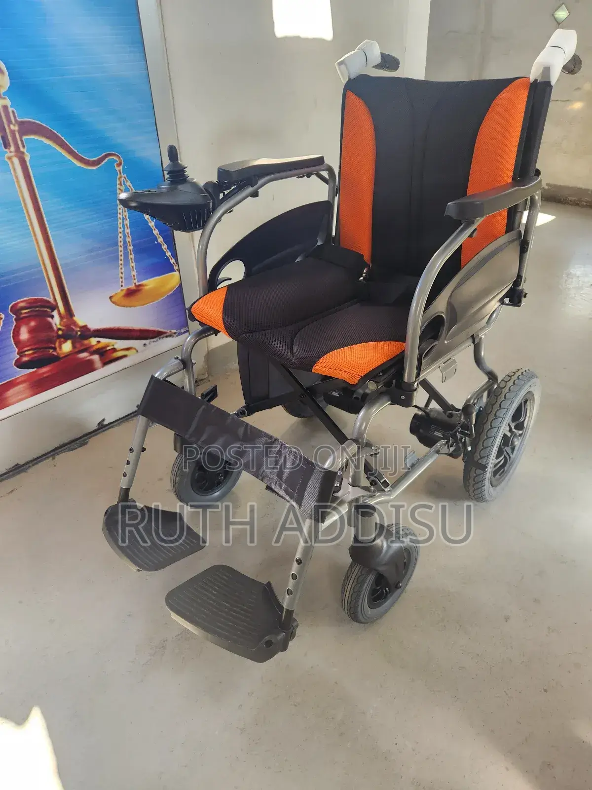 Electrical Wheelchair較大wheelchair痲不wheelchair轟隆wheelchair俠客wheelchair