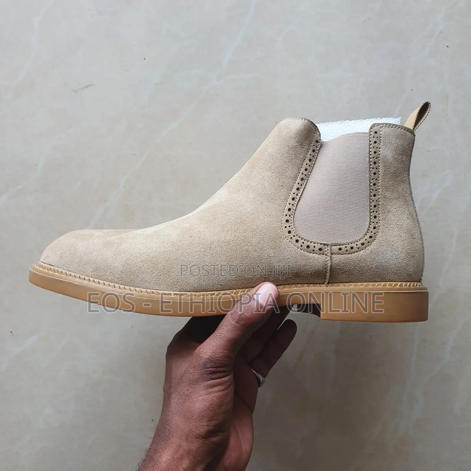 Light / Dark Brown Chelsea Boots [On Hand]