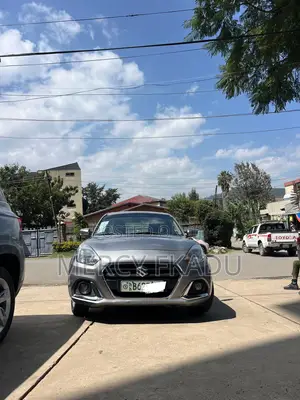 Photo - New Suzuki Dzire 2022 Silver