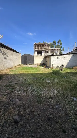 1bdrm Farm House in አዲስ አበባ, Bole for sale