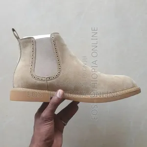 Light / Dark Brown Chelsea Boots [On Hand]