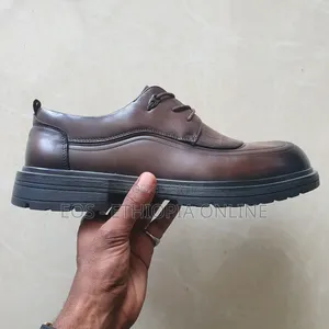 Classic Chunky Sole Crocodile Style Derby Shoes [On Hand]