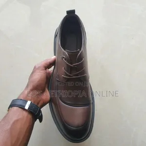 Classic Chunky Sole Crocodile Style Derby Shoes [On Hand]