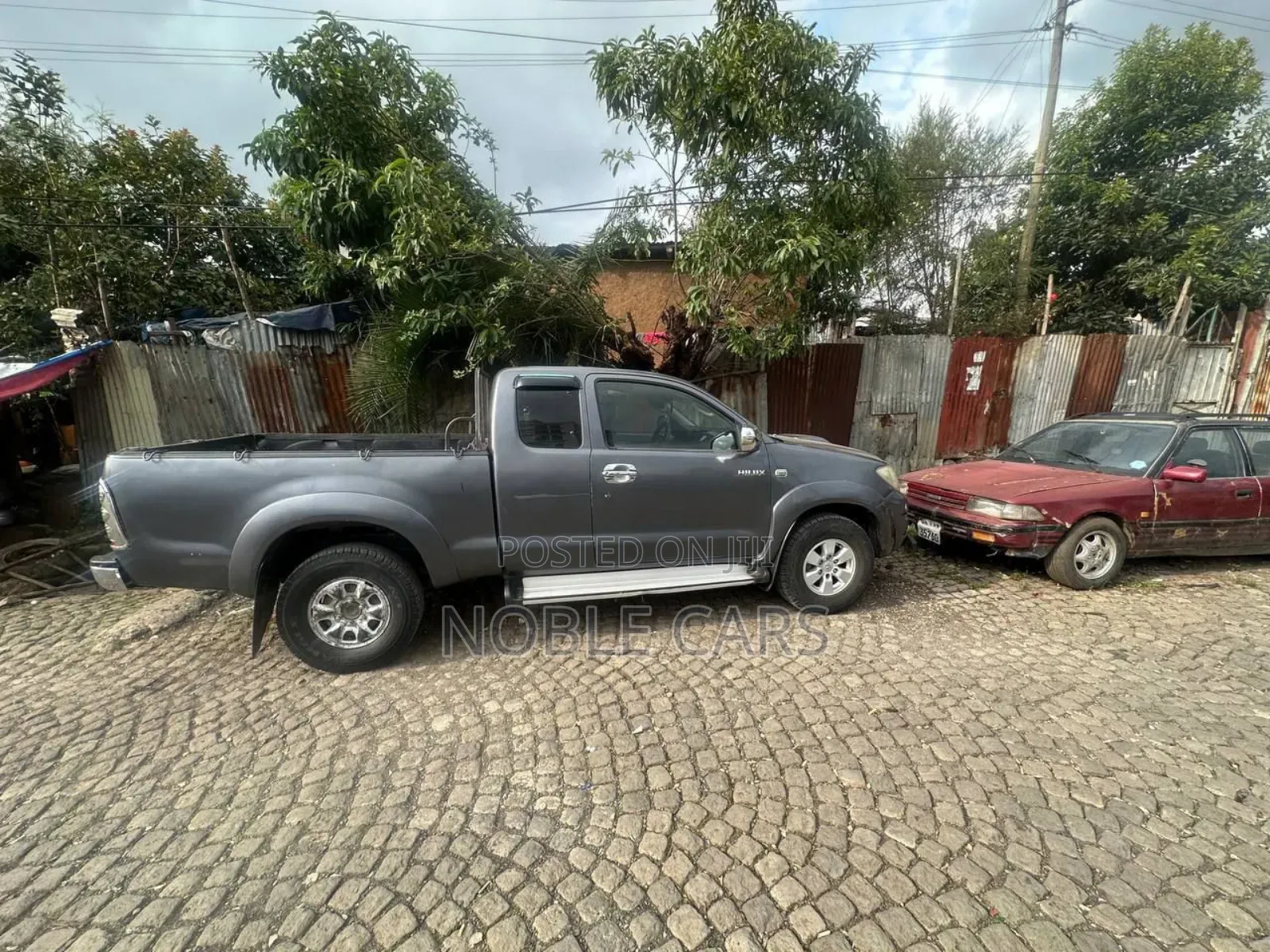 Toyota Hilux 2009 Gray