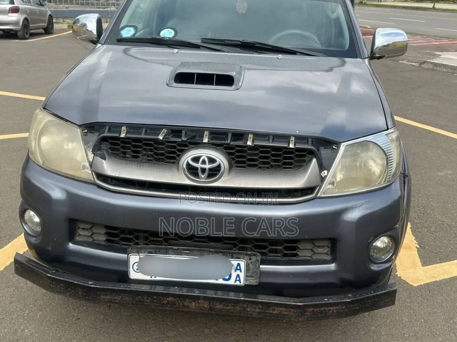 Toyota Hilux 2009 Gray