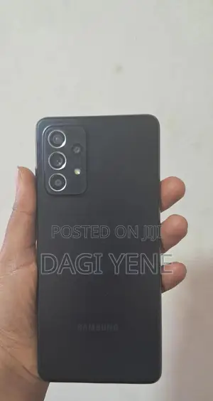 Photo - Samsung Galaxy A52 5G 128 GB Black