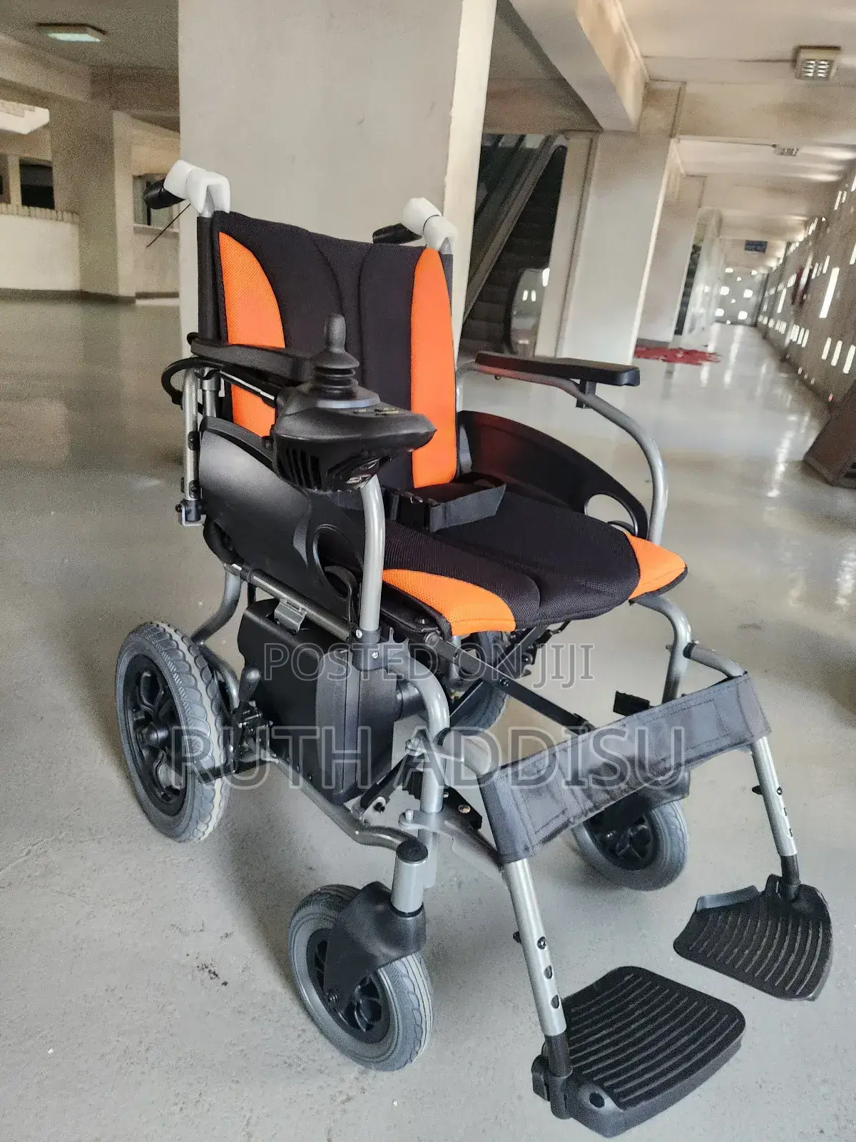 Electrical Wheelchair輕易wheelchair奔走digital Wheelchair戴孝wheelchair New