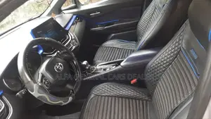 Toyota C-HR 2017 Silver