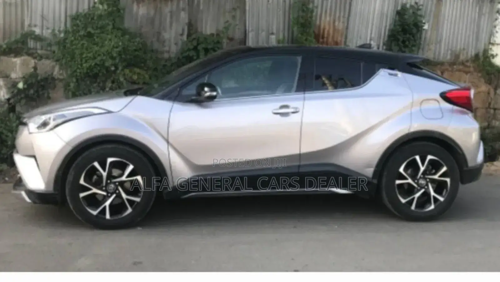 Toyota C-HR 2017 Silver