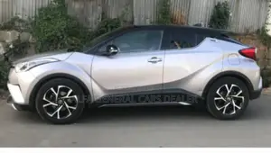 Toyota C-HR 2017 Silver