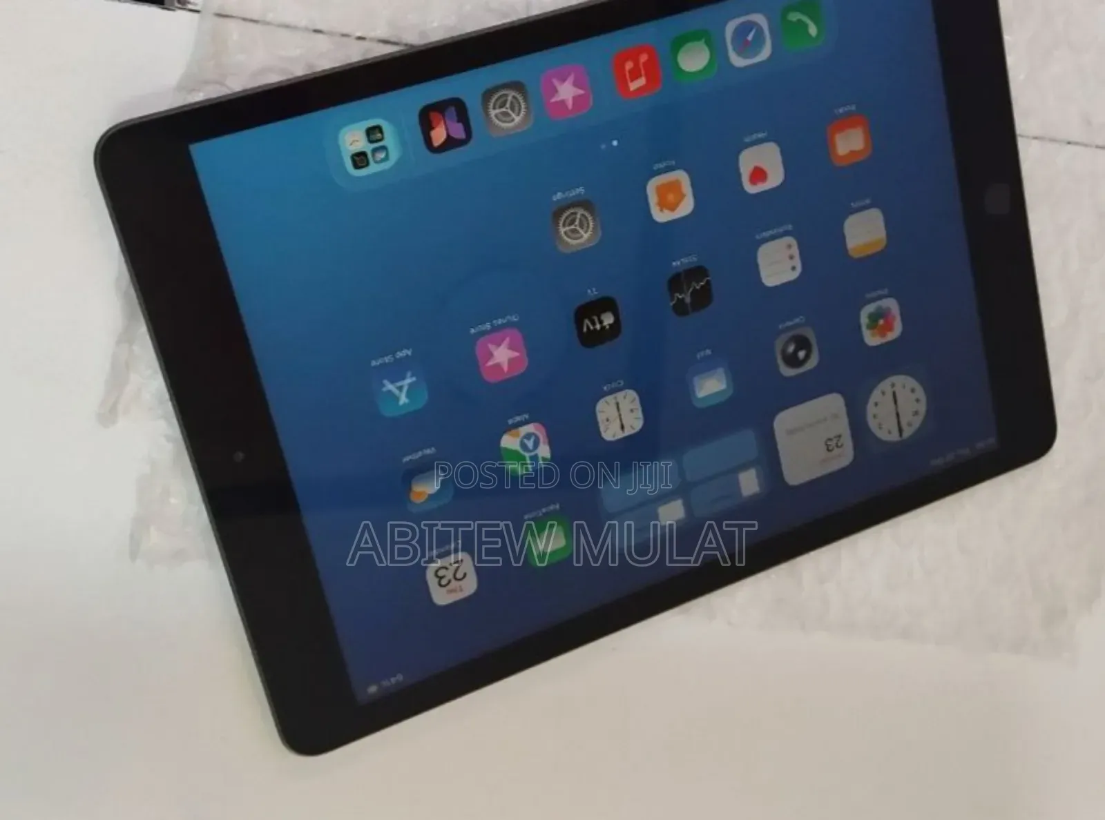 New Apple iPad 10.2 (2021) 128 GB