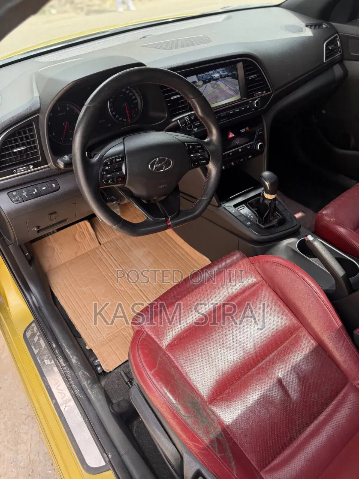 Hyundai Avante 2017 Gold