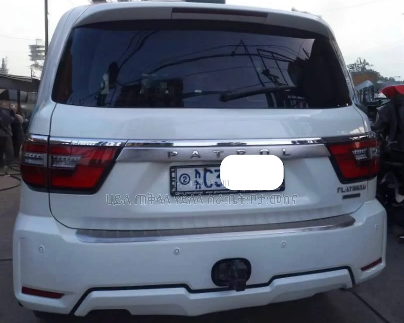 Nissan Patrol 2016 Ivory