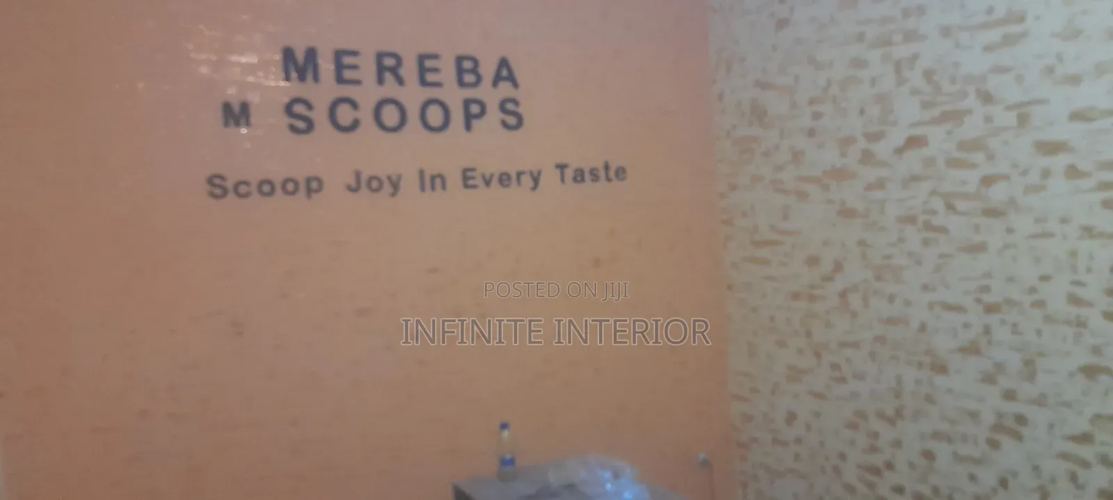 Shop Decor Texture Painting Interior Design for Shop