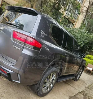 Toyota Land Cruiser 2022 Gray