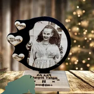 Photo - ማራኪ ስጦታዎችን ለሚወዱት ያበርክቱ