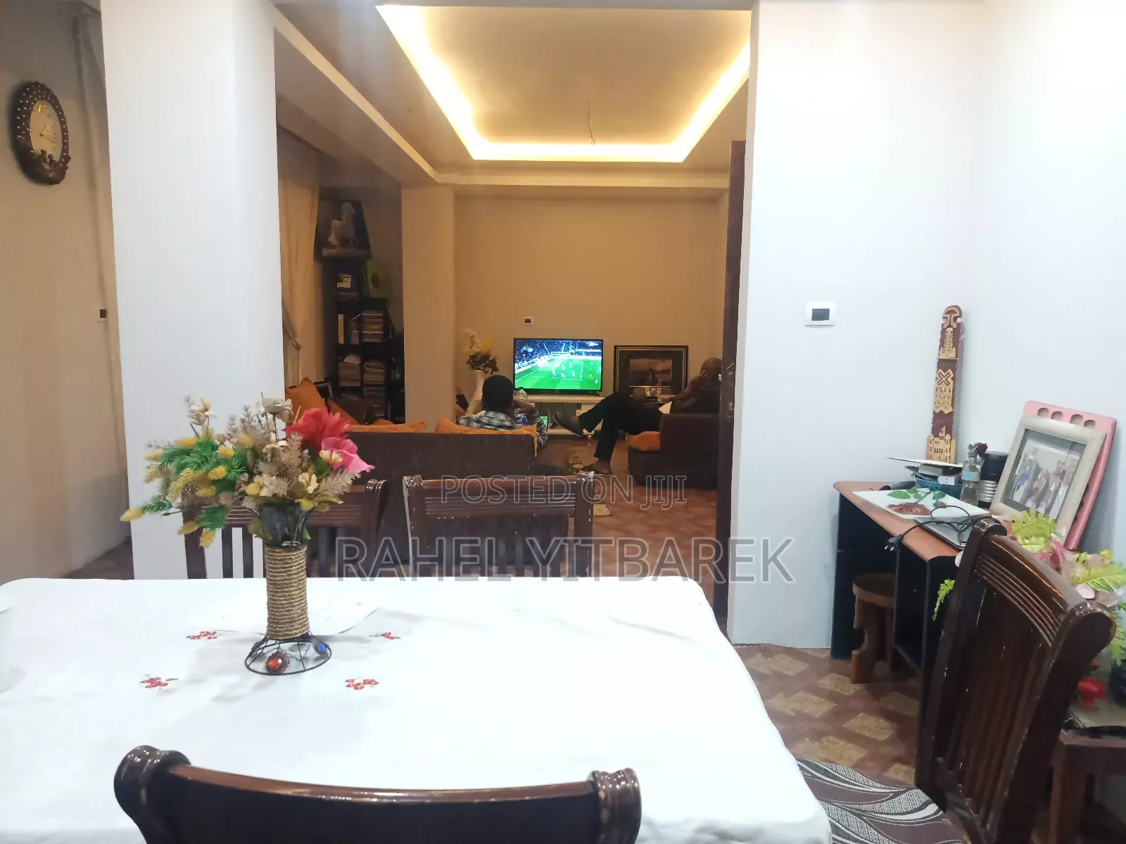 3bdrm House in Gullele for sale