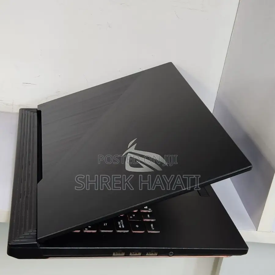 New Laptop Asus ROG Strix G15 16GB Intel Core i7 SSD 512GB