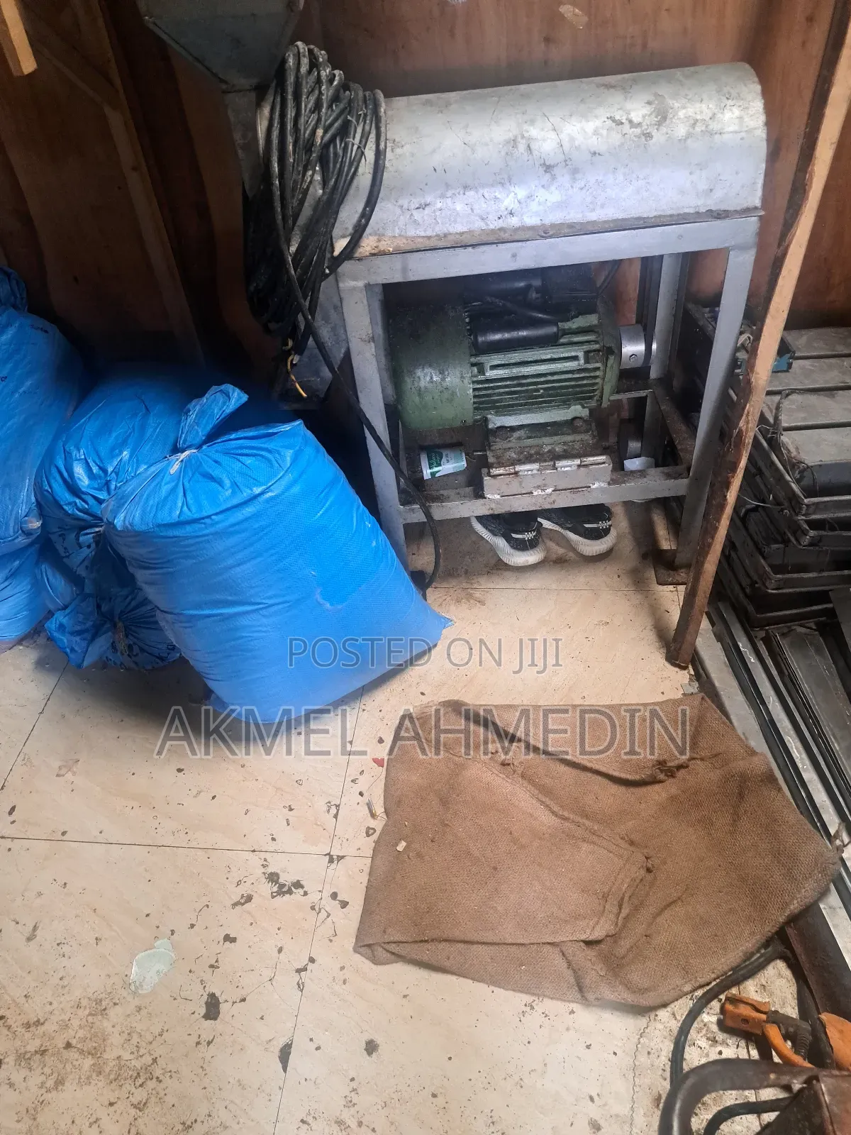 ያጨው መፍጨ መሽን በትሽ ጊዜ ትርፈመ ሚያራግ ለነስታኘ ቢዝነስ ምቹ ያሆነ በቤት ቆጠሪ ያሚሰራ ያጨው መፍጨ