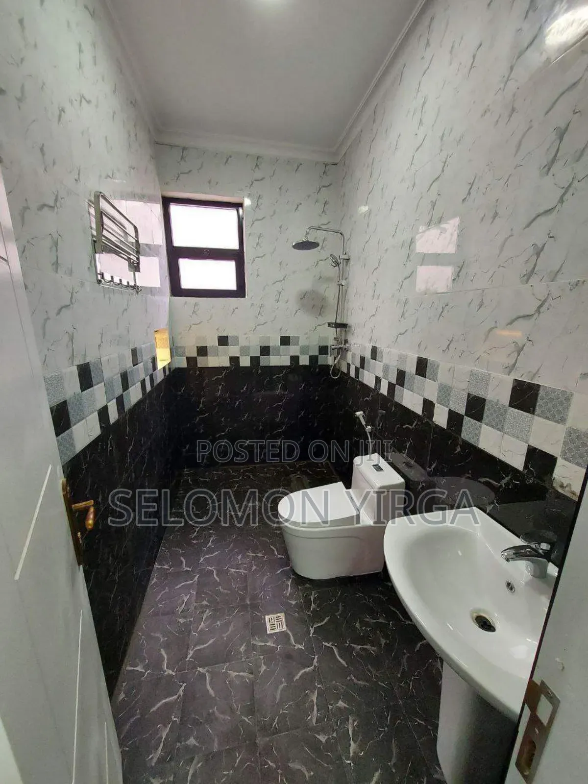 3bdrm Villa in ሸገር ሲቲ, Oromia-Finfinne for sale