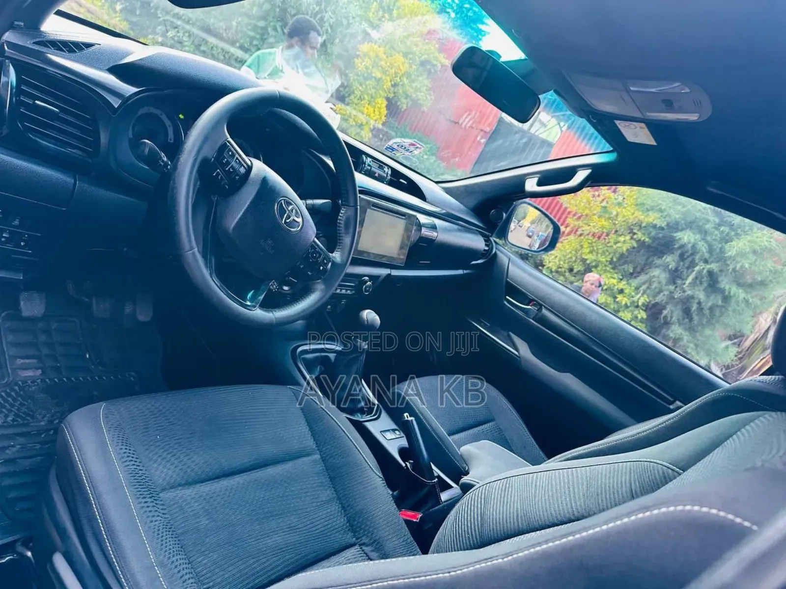 Toyota Hilux 2020 Gray