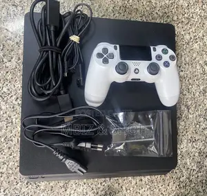 Photo - Playstation 4 Slim Game