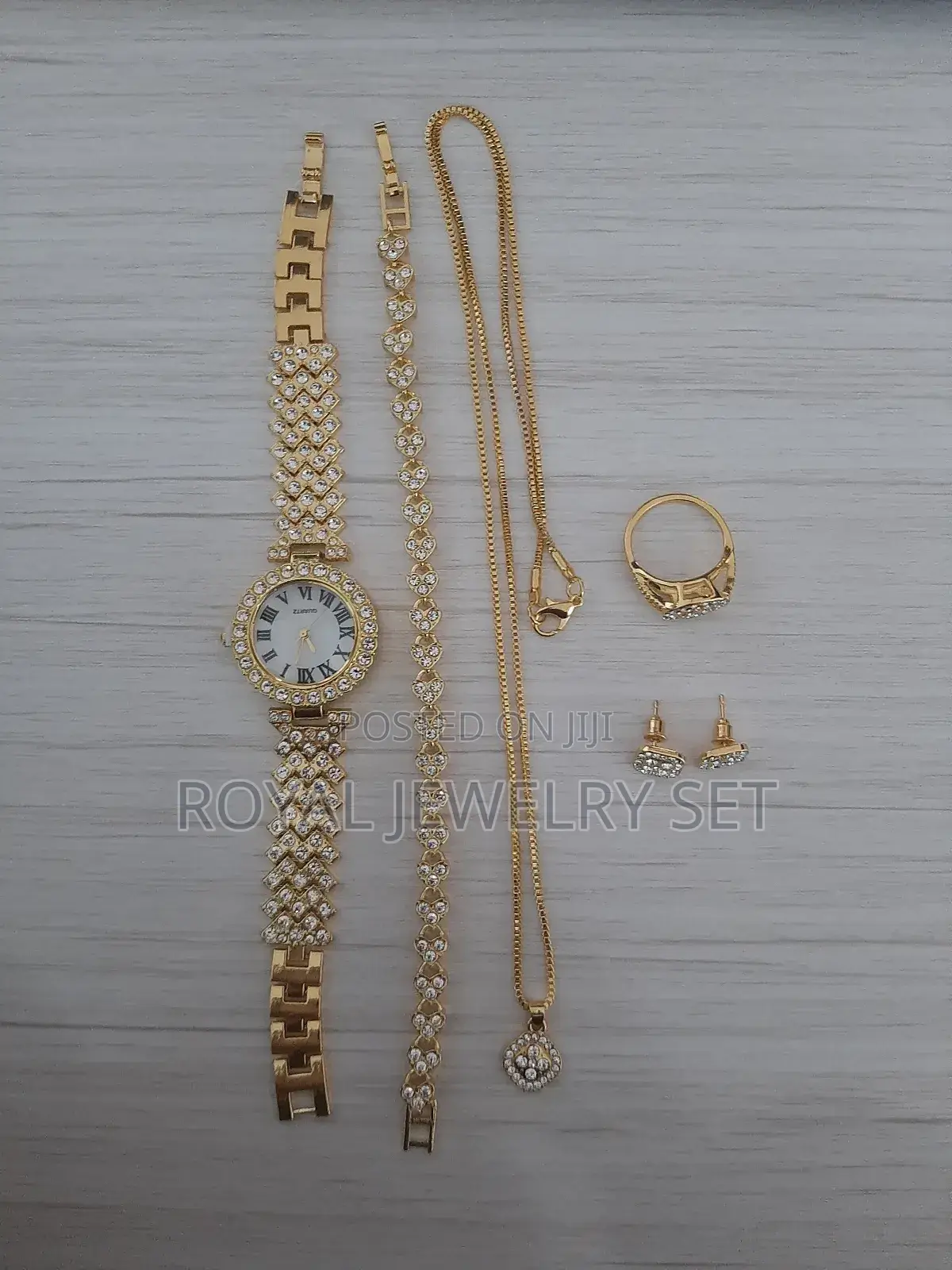 Watch With Jewelry Set