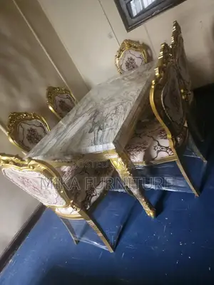 Photo - Turkish ዳይኒንግ ቴብል