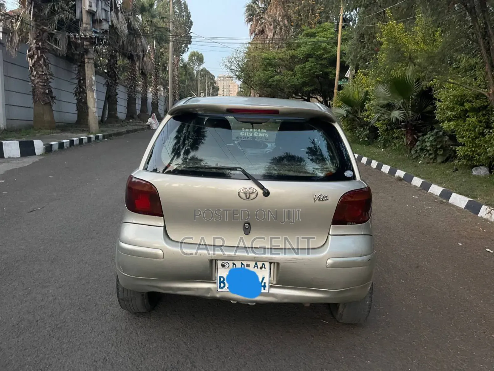 Toyota Vitz 2003 Silver