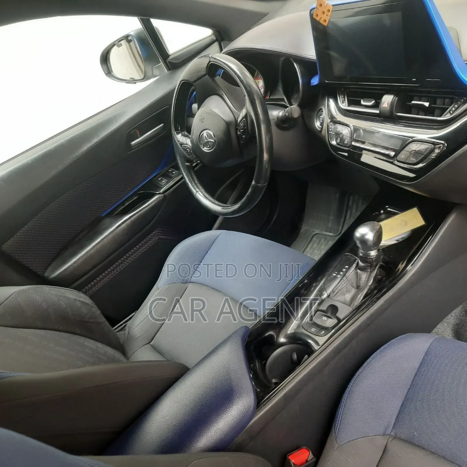 Toyota Rush 2017 Silver