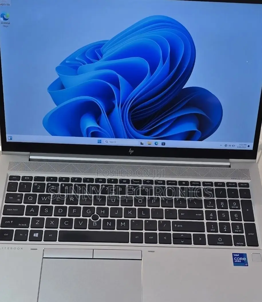 New Laptop HP EliteBook 850 G8 16GB Intel Core I7 SSD 512GB