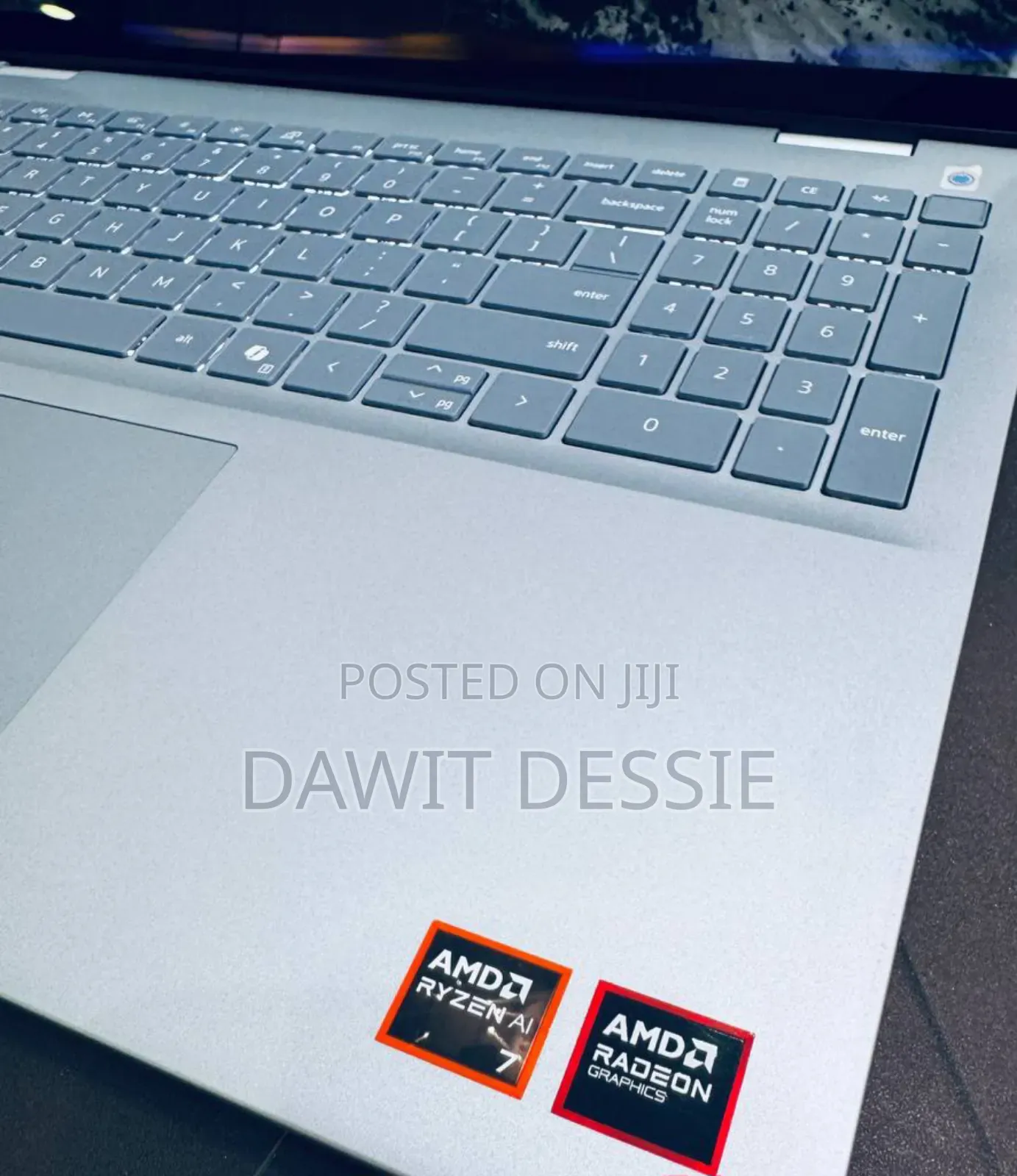 New Laptop Dell 32GB AMD Ryzen 7 SSD 1T