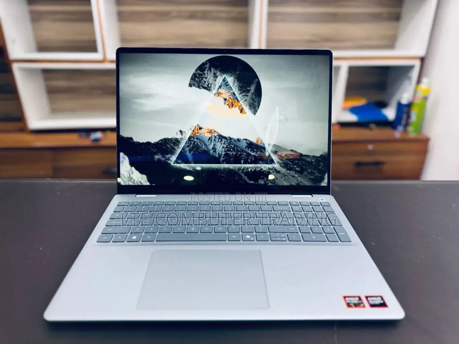New Laptop Dell Inspiron 16 Plus 7630 32GB AMD Ryzen 7 SSD 1T