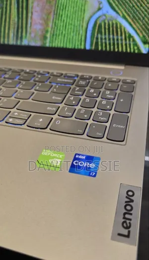 New Laptop Lenovo 16GB Intel Core I7 SSD 512GB