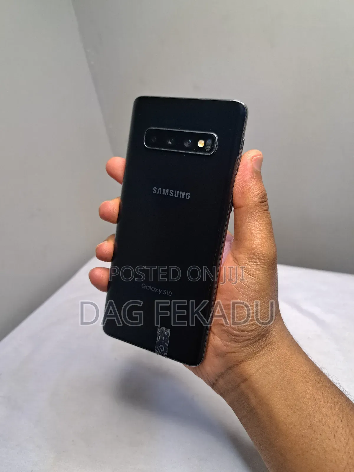 New Samsung Galaxy S10 128 GB Black