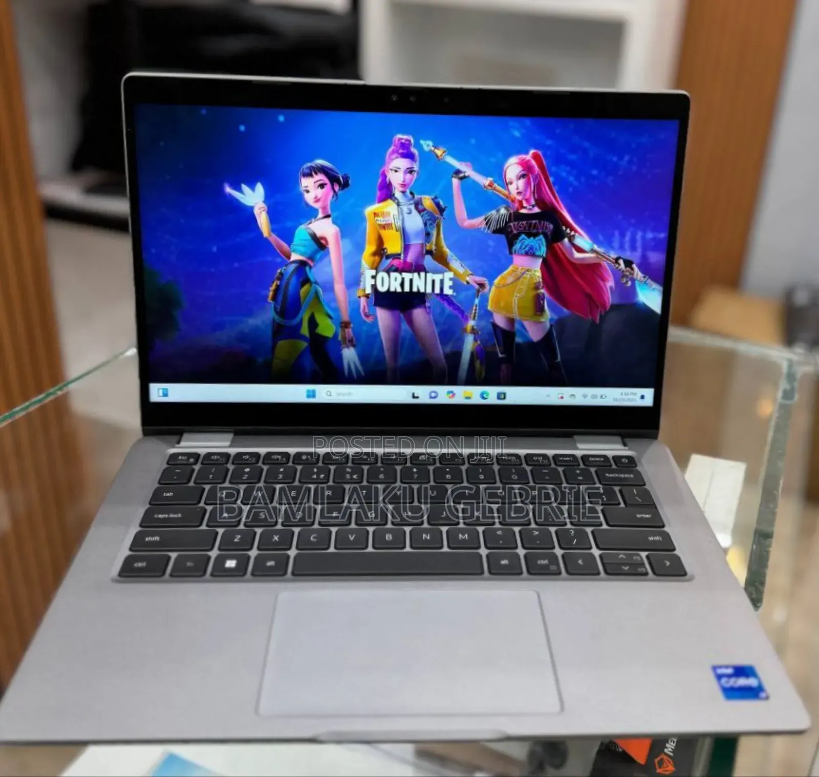 New Laptop Dell Latitude 5340 16GB Intel Core I7 SSD 512GB