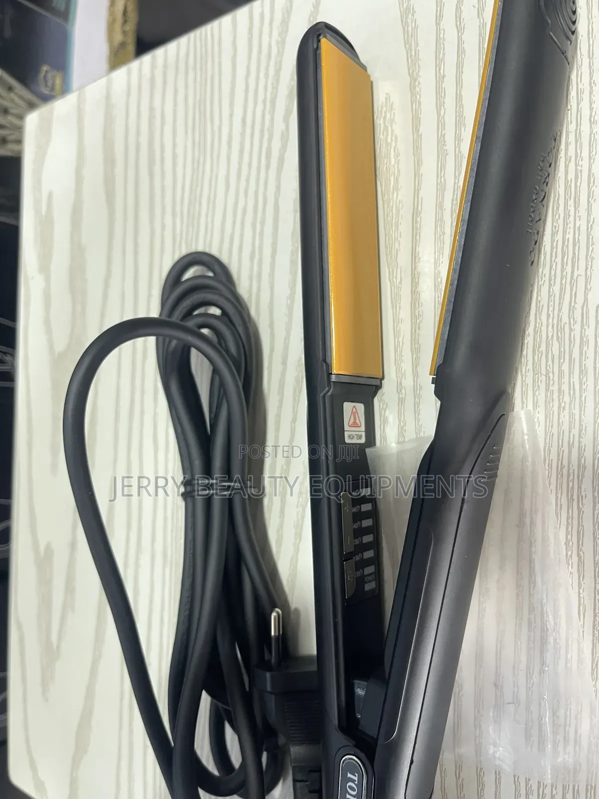 Tornado Gold Hair Straightener- Paystera