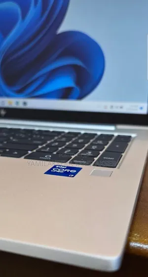 New Laptop HP EliteBook 850 G8 16GB Intel Core I7 SSD 512GB