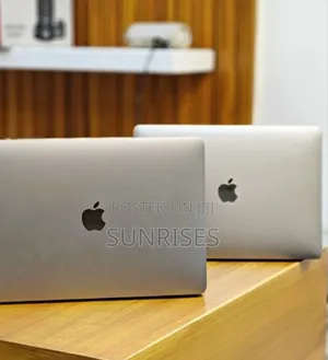 Photo - New Laptop Apple MacBook Pro 2019 16GB Intel Core I5 SSD 256GB