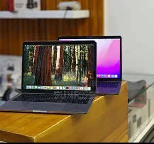 New Laptop Apple MacBook Pro 2019 16GB Intel Core I5 SSD 256GB