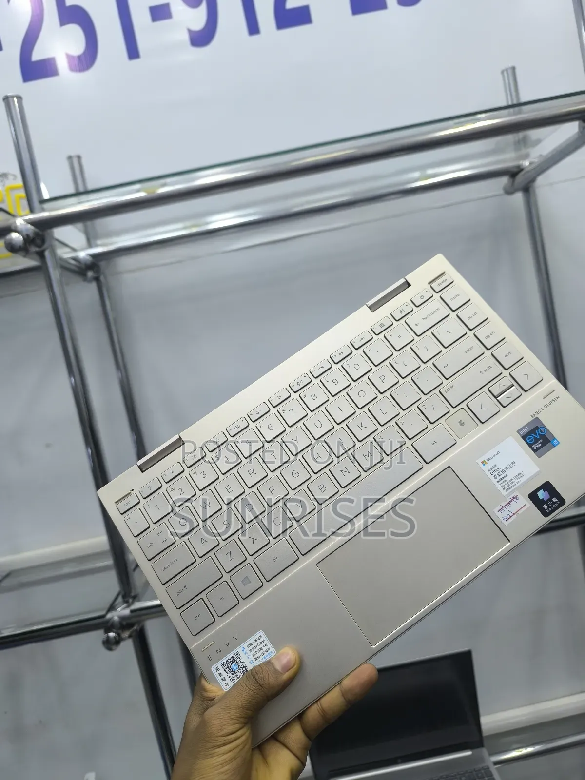 New Laptop HP Envy X360 8GB Intel Core I5 SSD 256GB